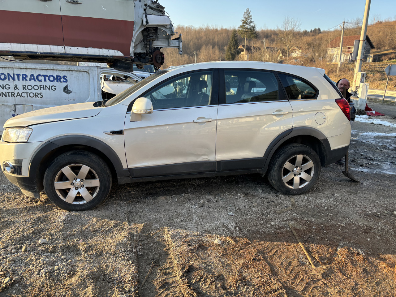 Chevrolet captiva 2,2 d 4x4 manelac dijelovi