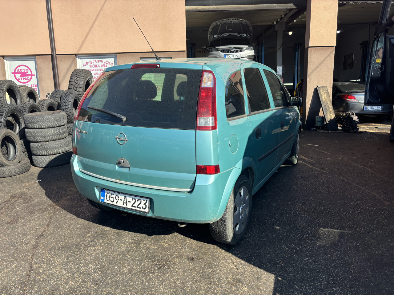 Opel meriva 1.6 b 2002g dijelovi