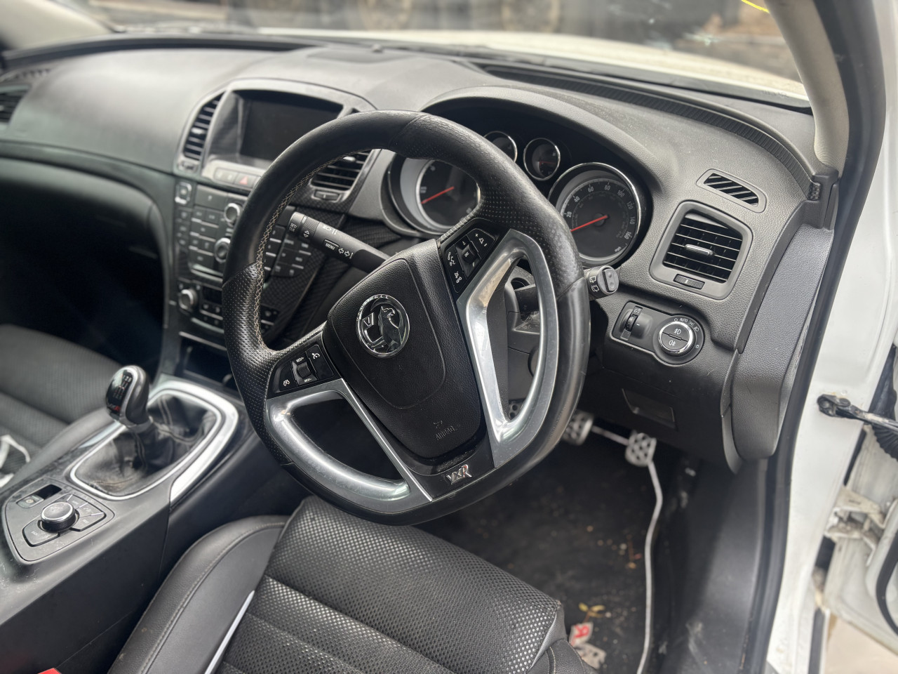 Opel insignia opc 2012g dijelovi