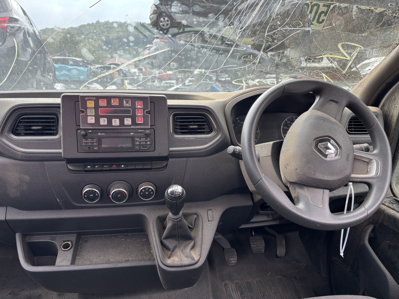 renault  master 2.3dci 2024g dijelovi