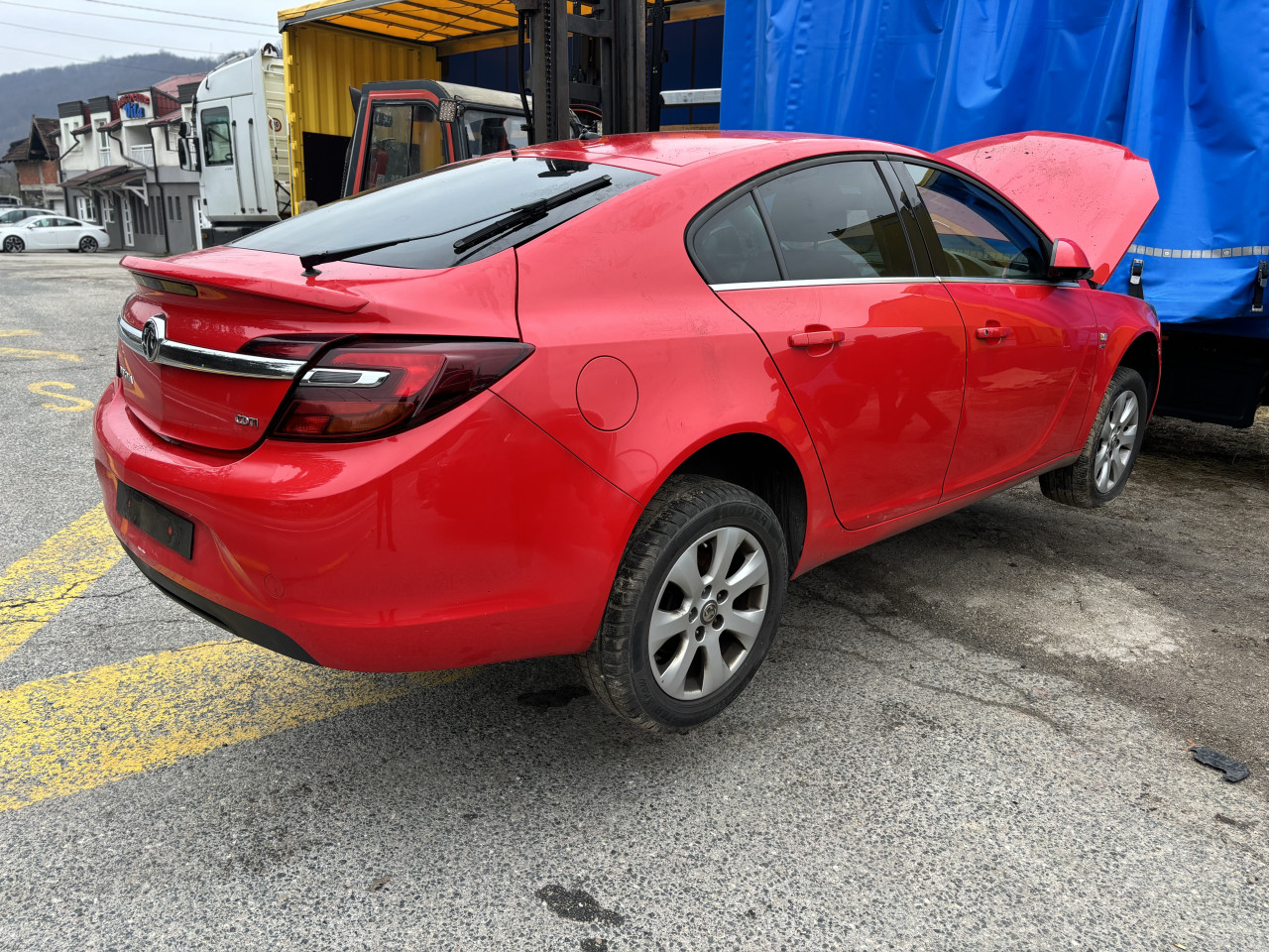 Opel insignia 1.6d 2016 dijelovi