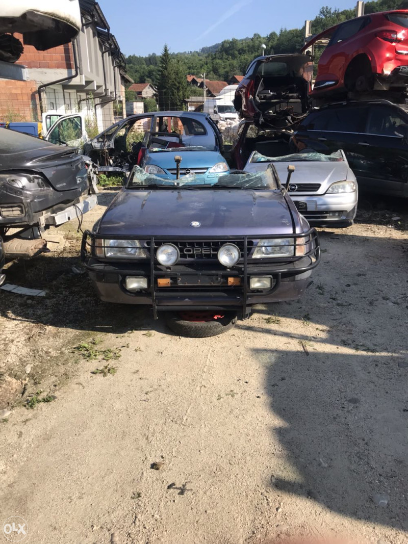 Opel frontera 2.0 benzin dijelovi 063/117-176