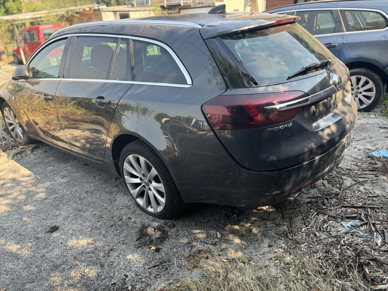 Opel insignia 2.0d 2015 147kw dijelovi