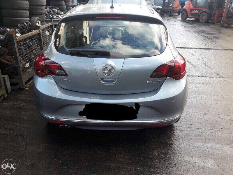 opel astra j 2.0 cdti dijelovi vise modela 063117176