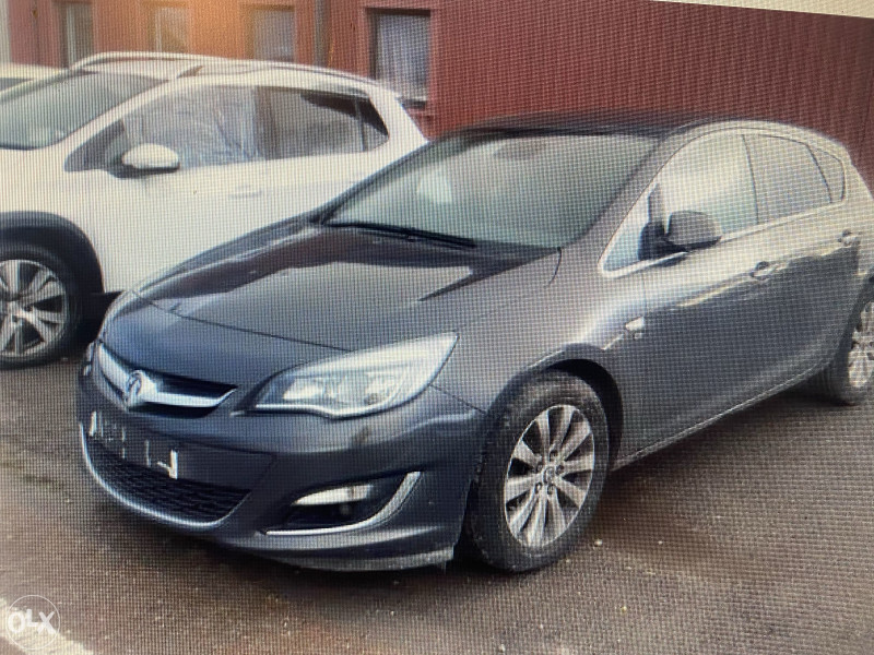 Opel astra j 2015 god dijelovi 063/117-176
