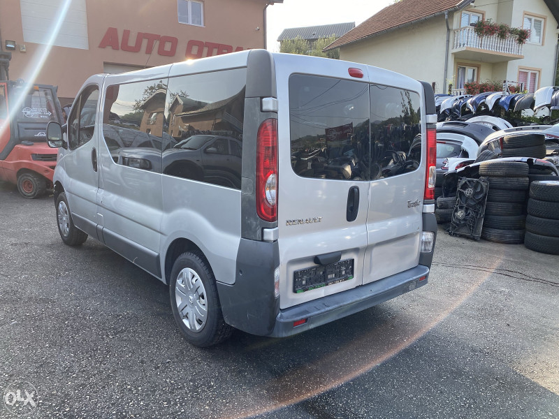 Renault trafic 2.0 2011 god dijelovi 063/117-176 063/992-835