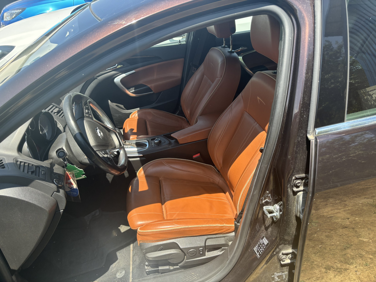 Opel insignia 2.0 d automat 4x4 dijelovi