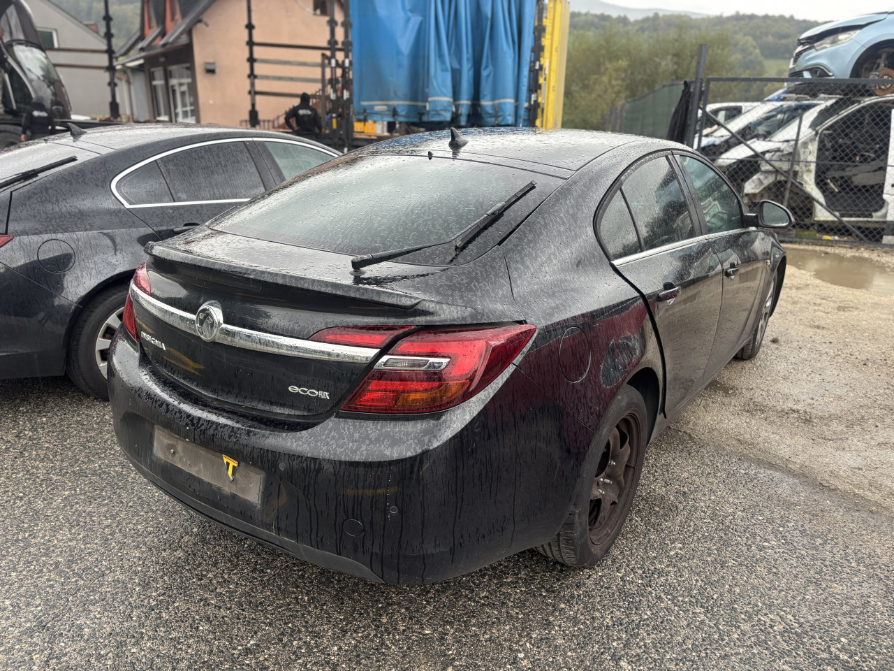 Opel insignia 2.0d 2016 dijelovi