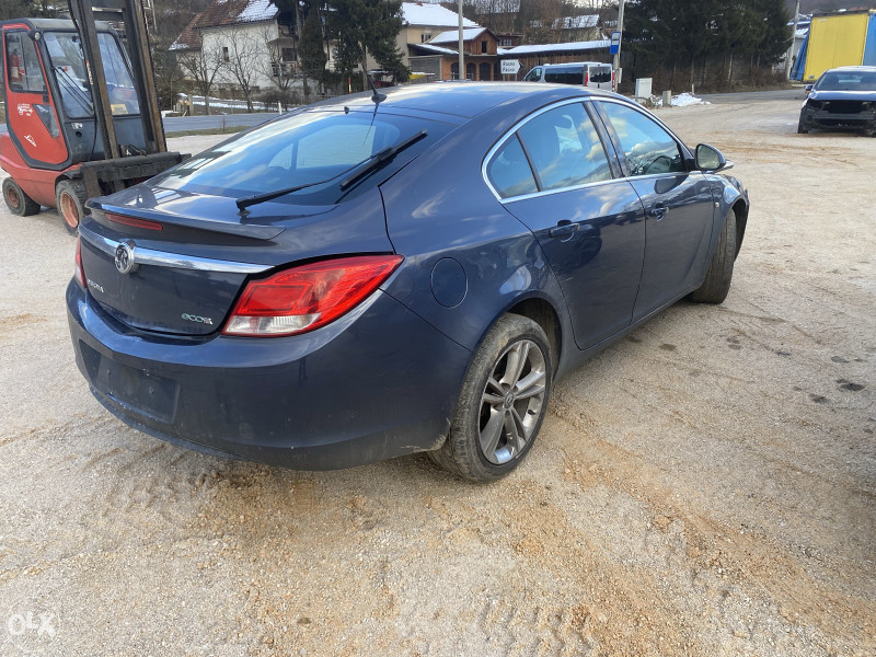 Opel insignia 2.0 d 2011 g dijelovi 063/117-176