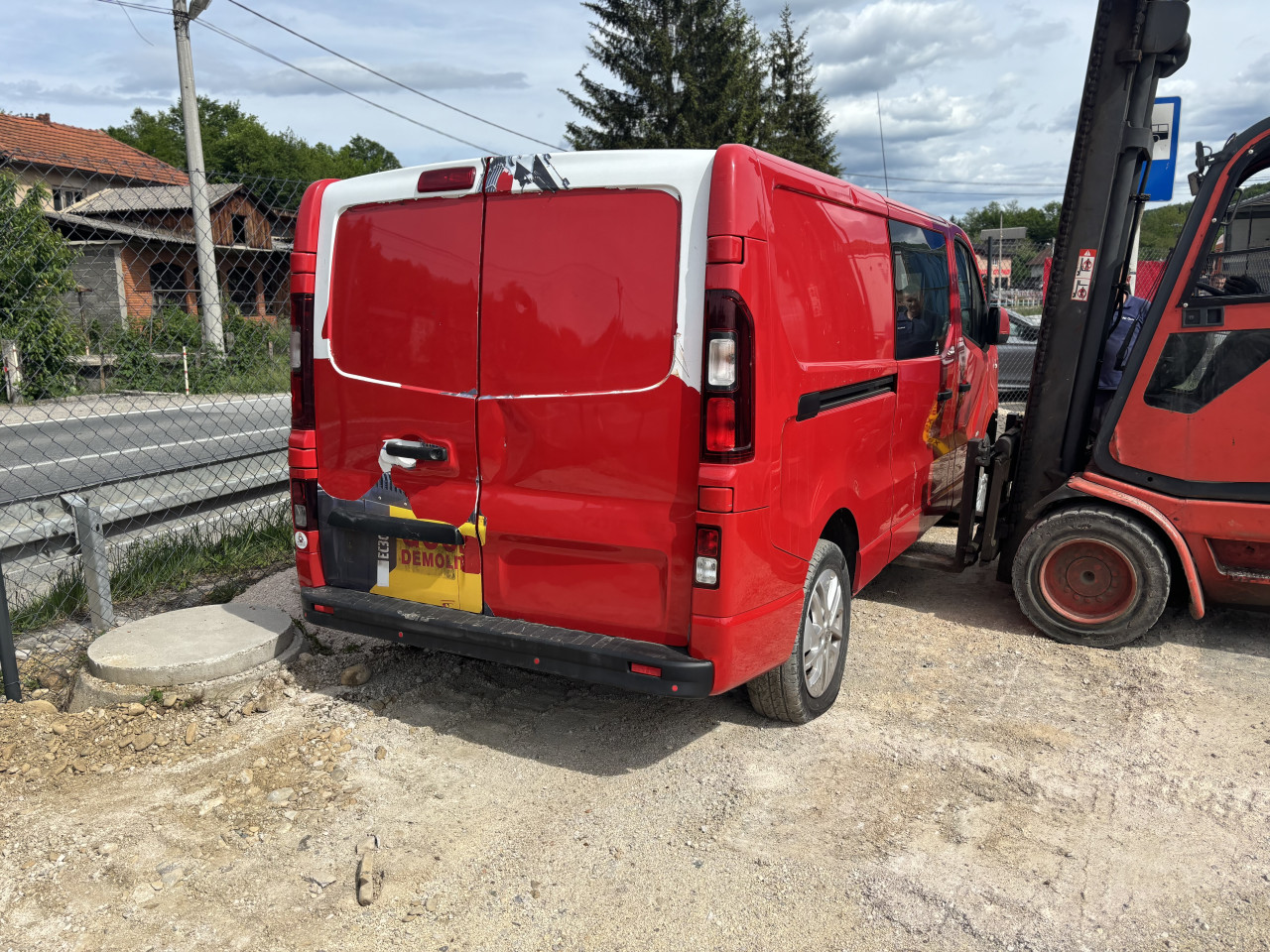 Opel vivaro 1.6 d bi turbo dijelovi
