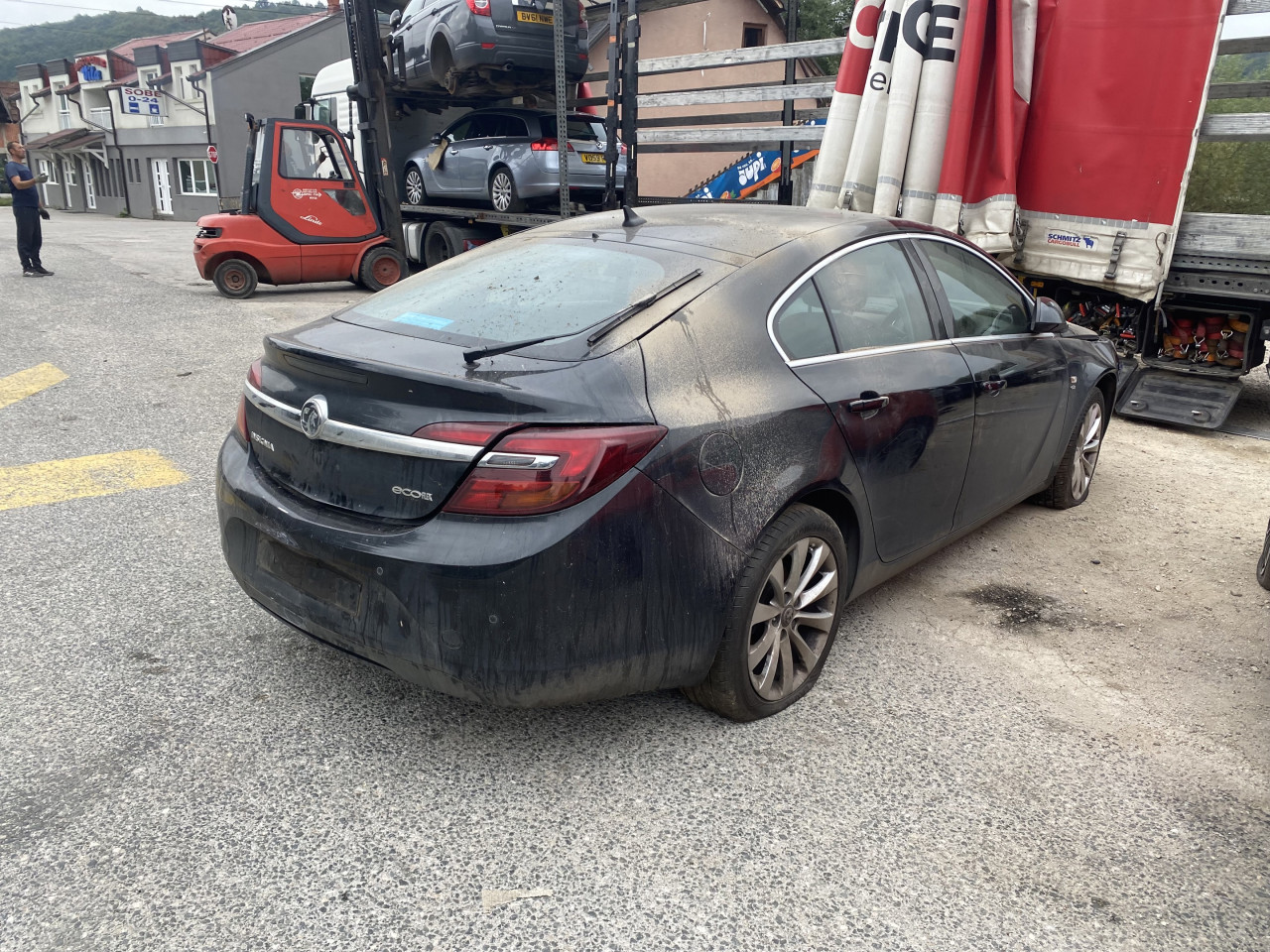 Opel insignia 2.0 d xsenon 2016 dijelovi