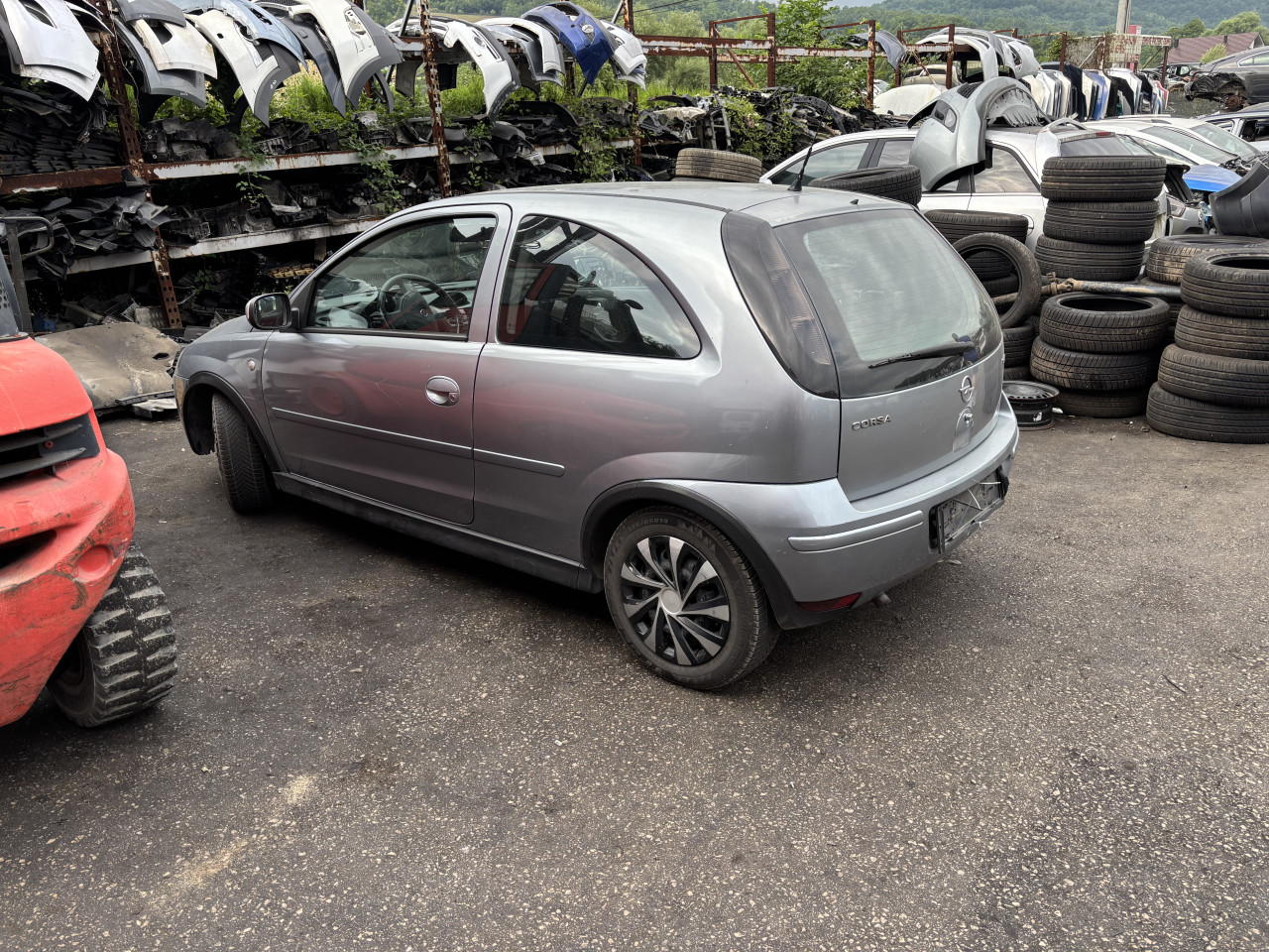 Opel corsa c 1.3 d 2005 dijelovi