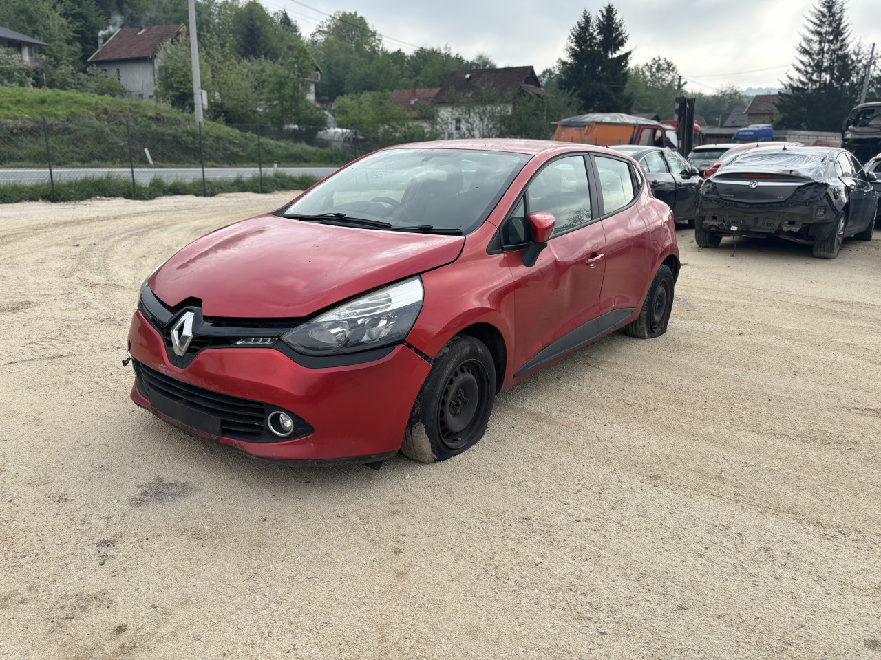 Renault clio 4 2014 1.0 benz dijelovi