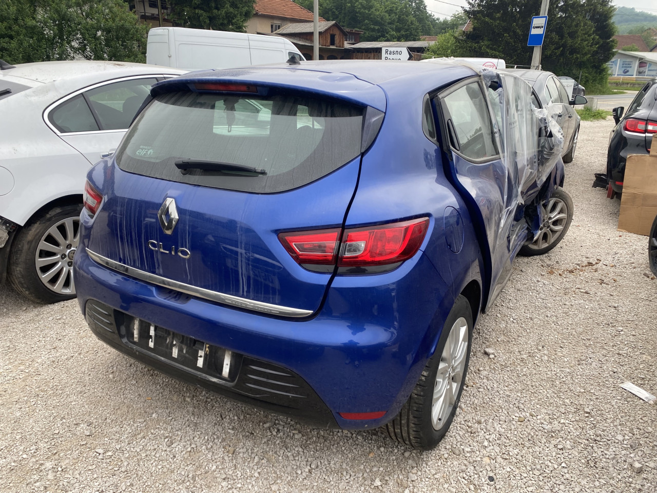 Renault clio 1.2b 2017g dijelovi 063/117-176