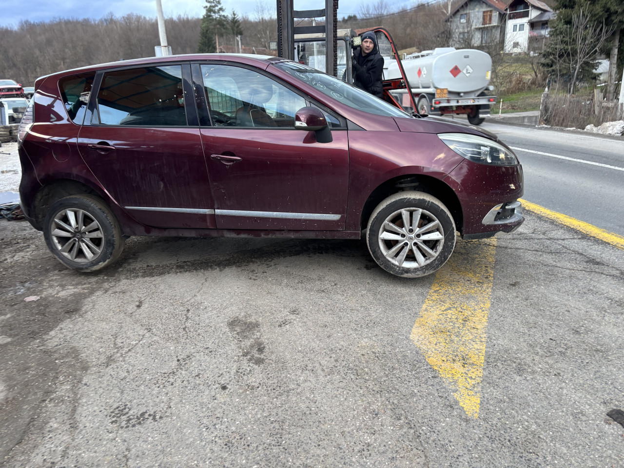 Renault scenic 1.5dci 2014 g dijelovi