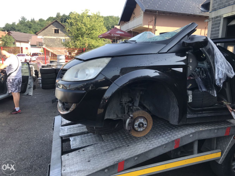 Renault scenic 1.9 2007 dijelovi 063/117-176