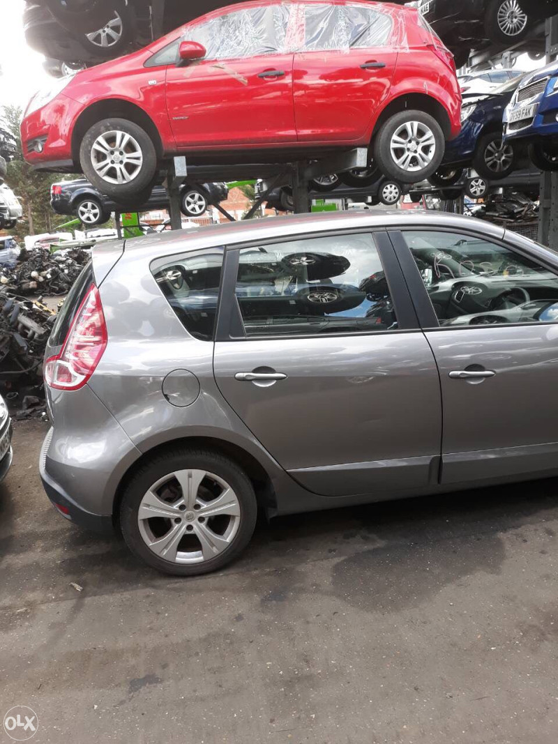 Renault scenic 2011 god dijelovi 063/117-176