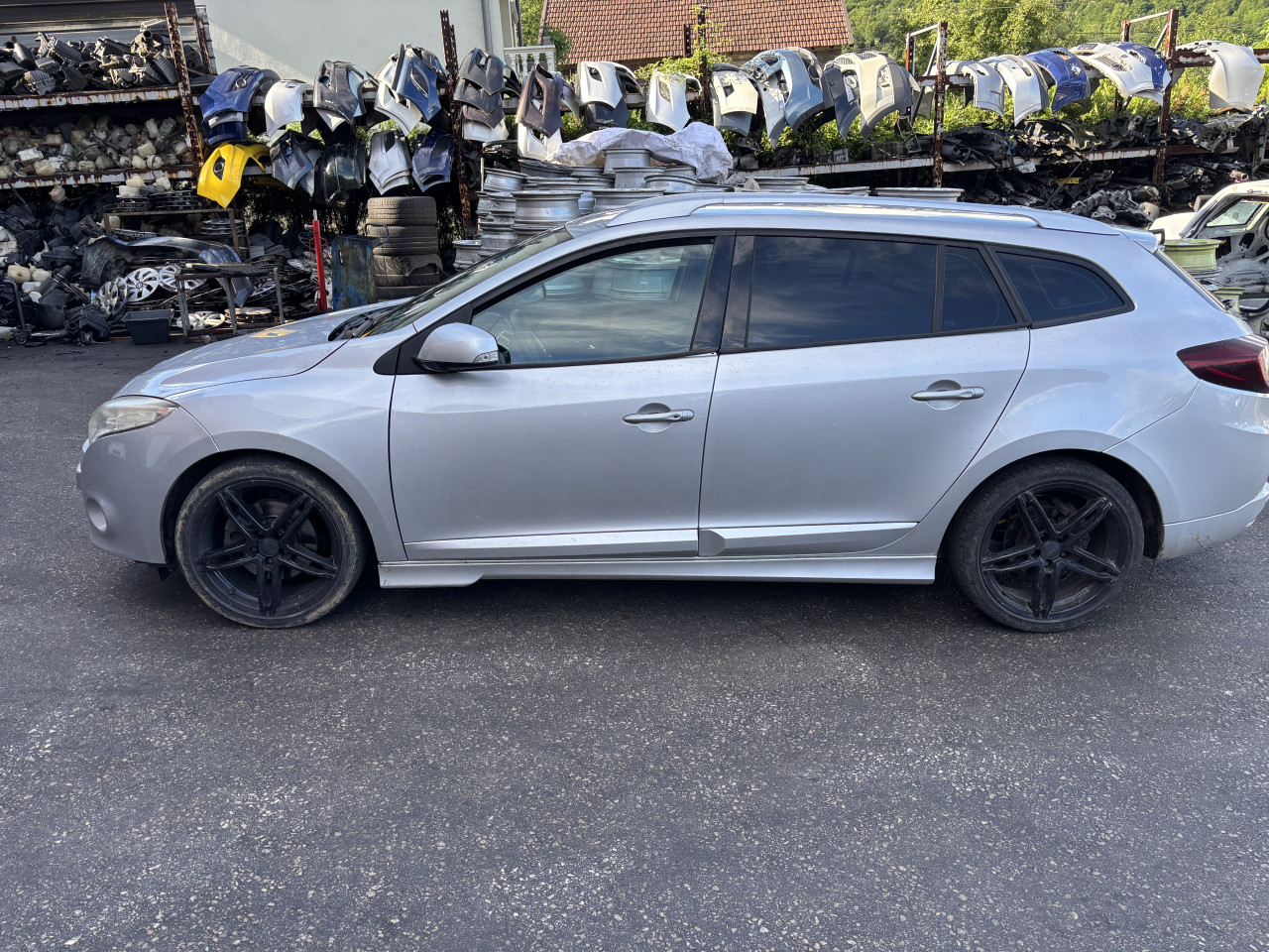 Renault megane 3 2.0b dijelovi