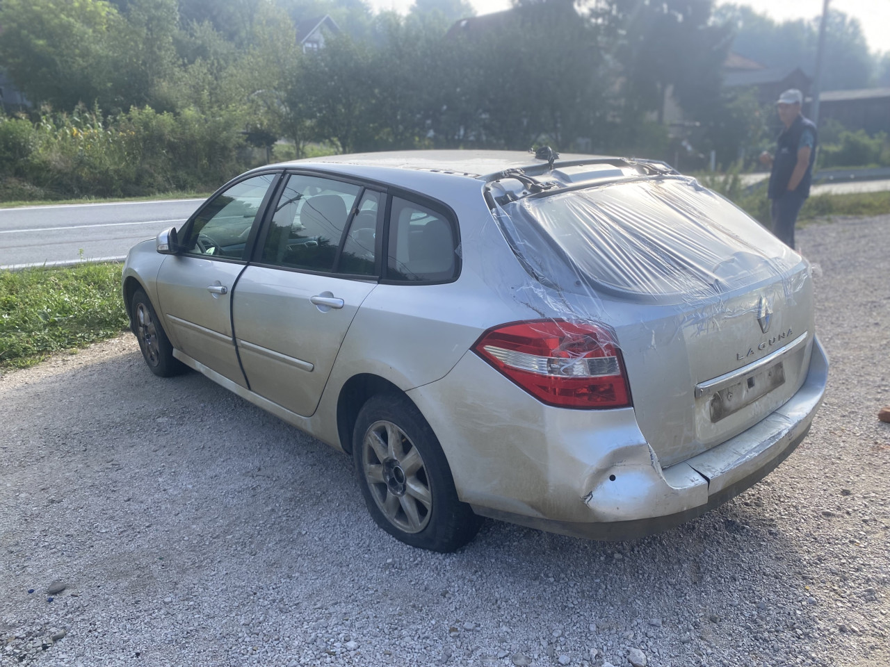 Renault laguna 3 2.0 d za dijelove