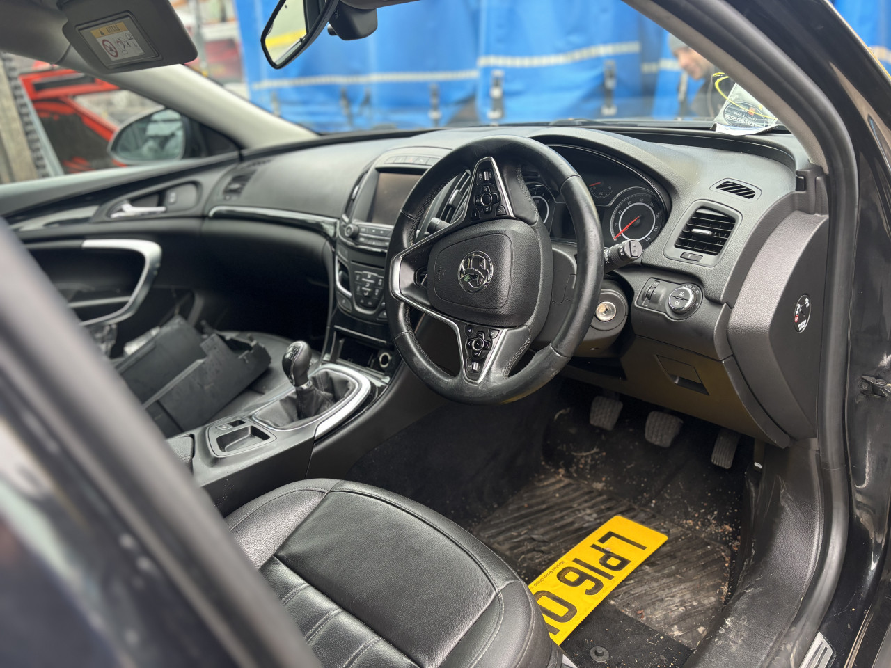 Opel insignia 2.0d 125kw dijelovi