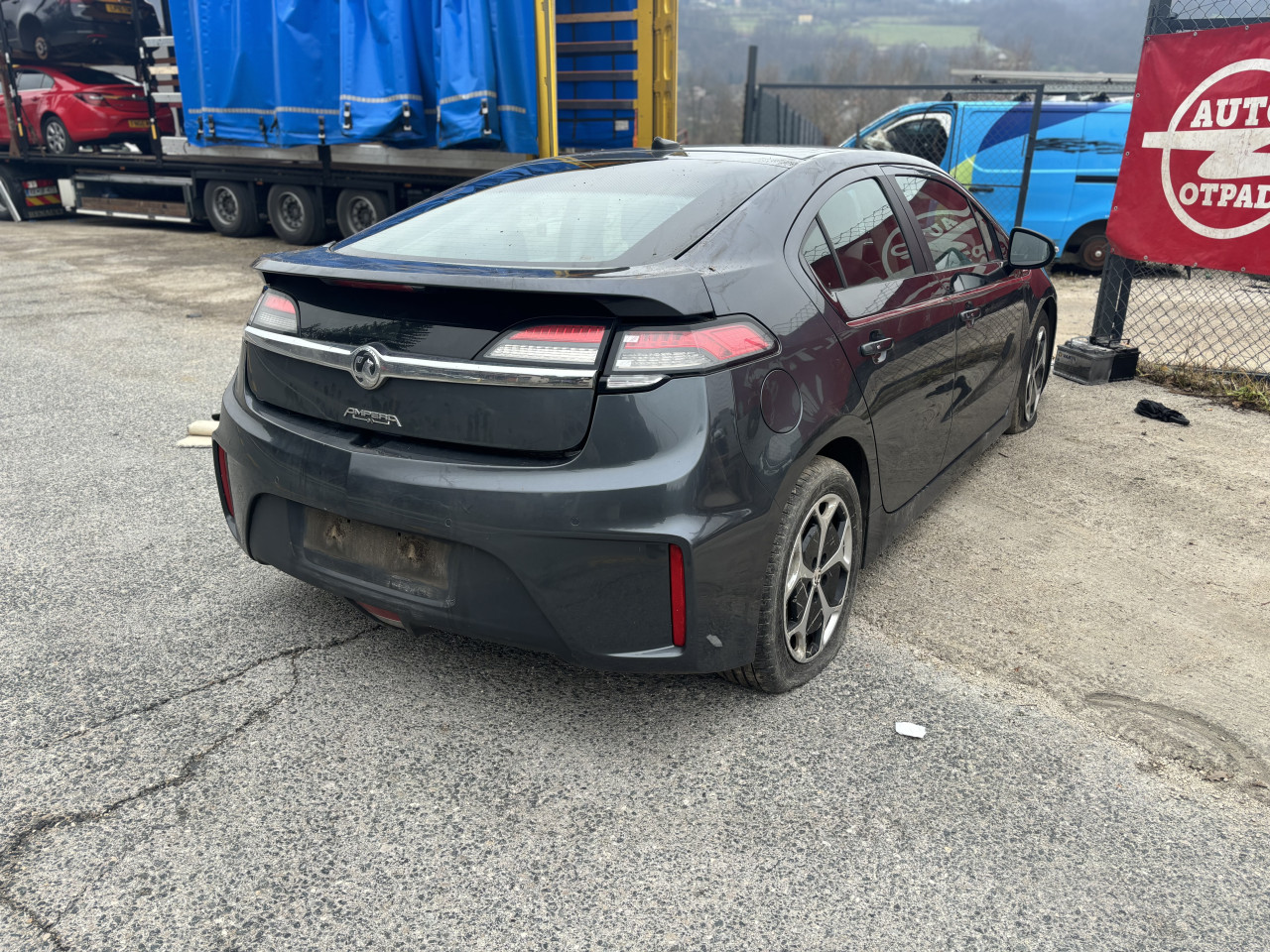 Opel ampera 2016g elektro benzin dijelovi