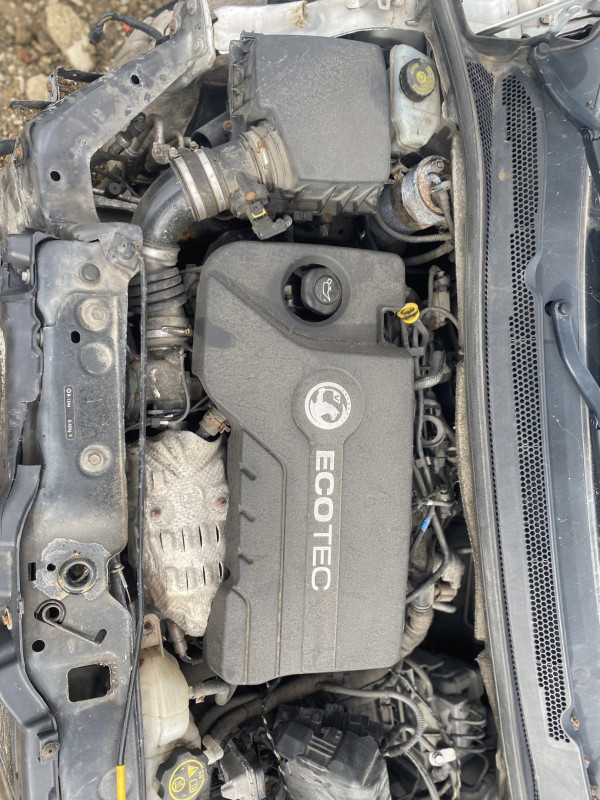 Opel corsa e 1.3 d 2016 dijelovi