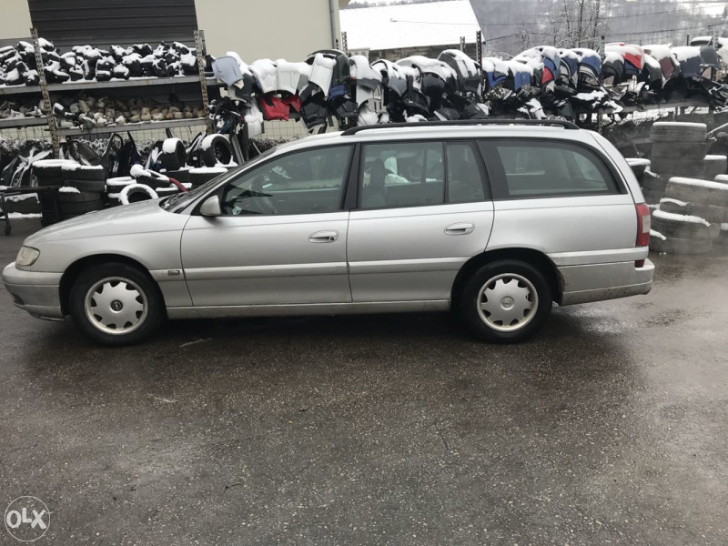 Opel omega 2.2 benzin 106 kw automat dijelovi 063117176