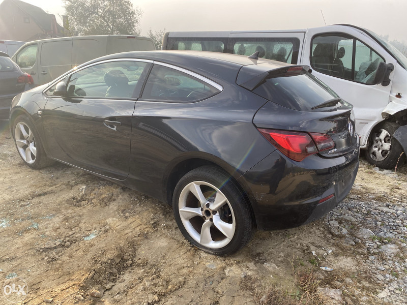 Opel astra j gtc 1.7 dijelovi 063/117-176. 063/992-835