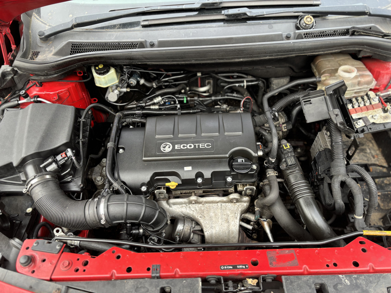 Opel astra j gtc 1.4 turbo dijelovi