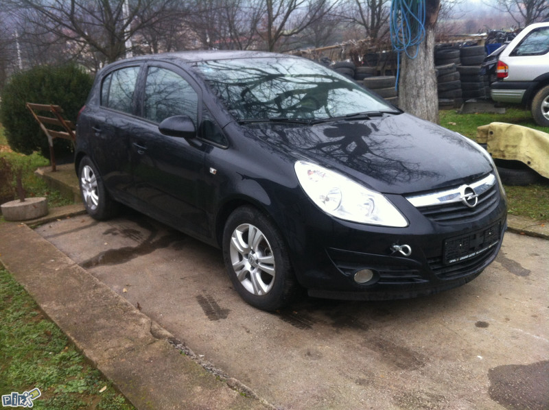 Opel corsa 1.2 benz 2010 dijelovi