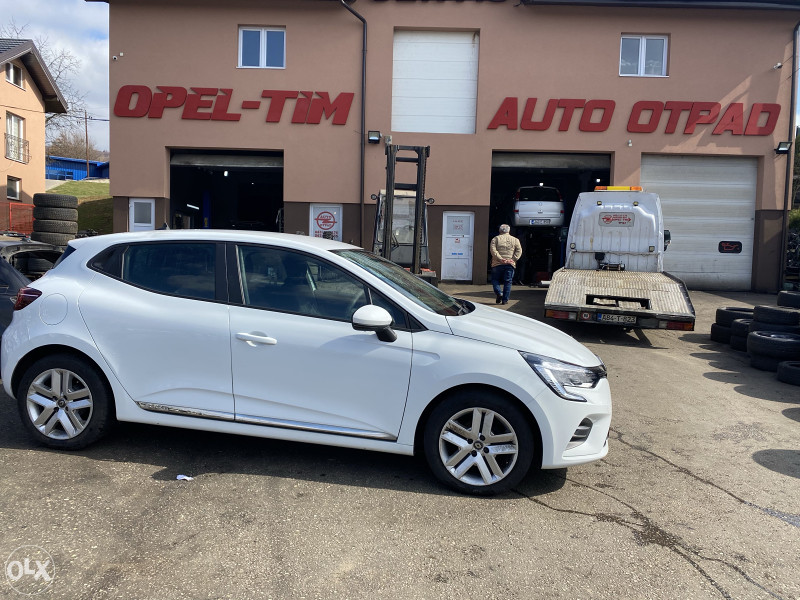 Renault clio 5 2020 god dijelovi 063/117-176  063/992-835