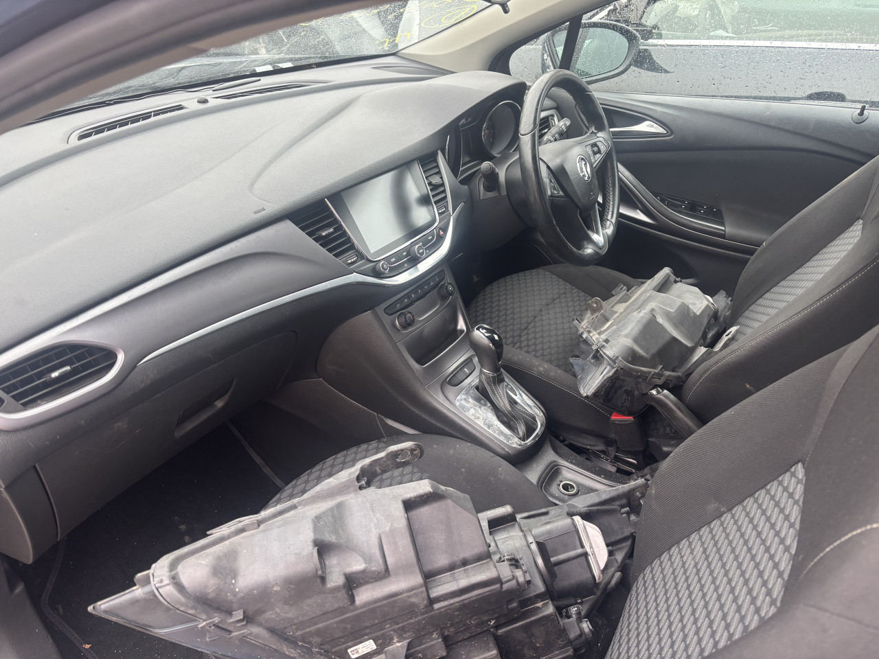 Opel astra k 1.6d automatic dijelovi