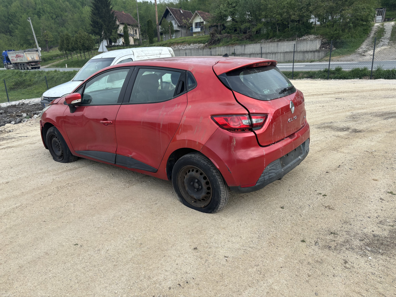 Renault clio 4 2014 1.0 benz dijelovi