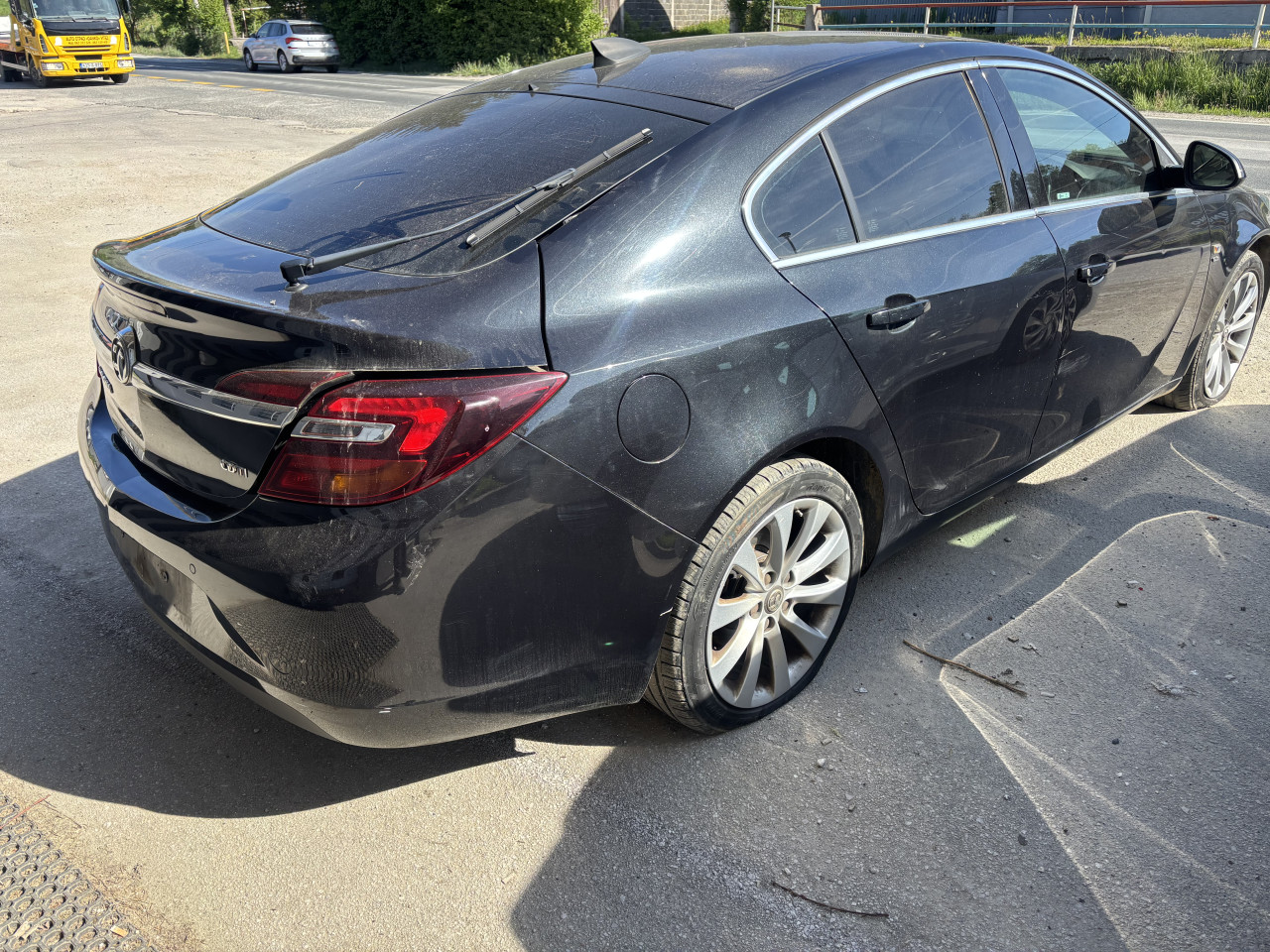 Opel insignia 2.0d rediz 125kw dijelovi