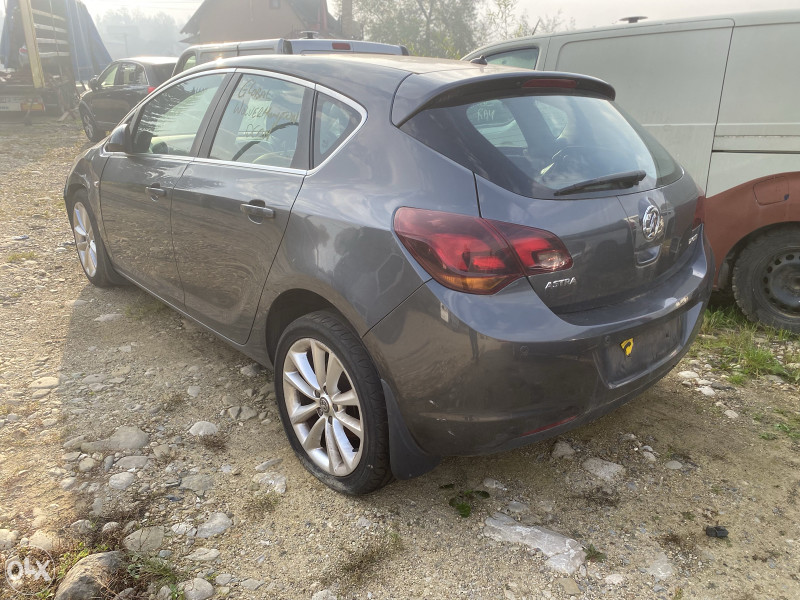 Opel astra j 1.7 81 kw dijelovi 063/117-176. 063/992-835