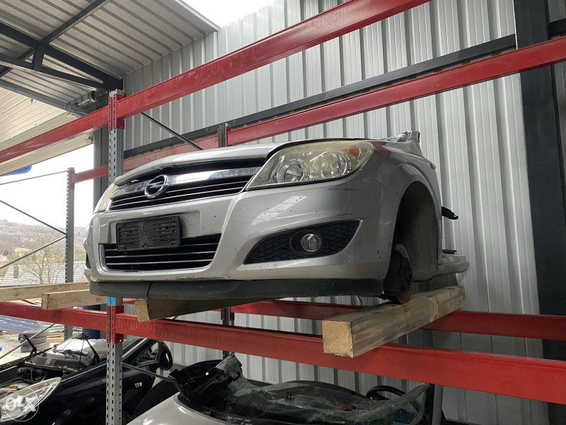 Opel astr h 2009 1.7 81 kw dijelovi 063/117-176. 063/992-835