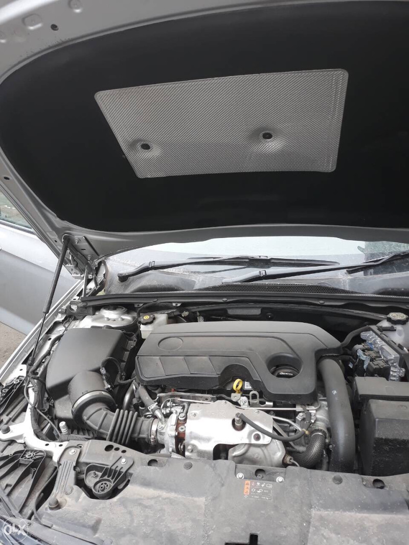 Opel insignia 2017 godina dijelovi  063117176