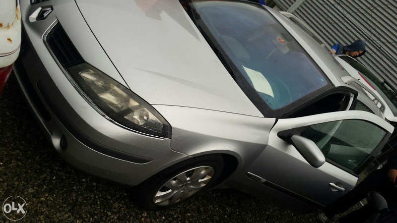 Renault laguna 2.0 dizel redizajn dijelovi 063117176