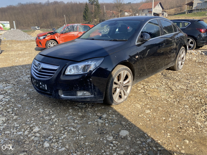 Opel insignia 2.0 turbo benz 4x4 dijelovi 063/117-176. 063/992-835