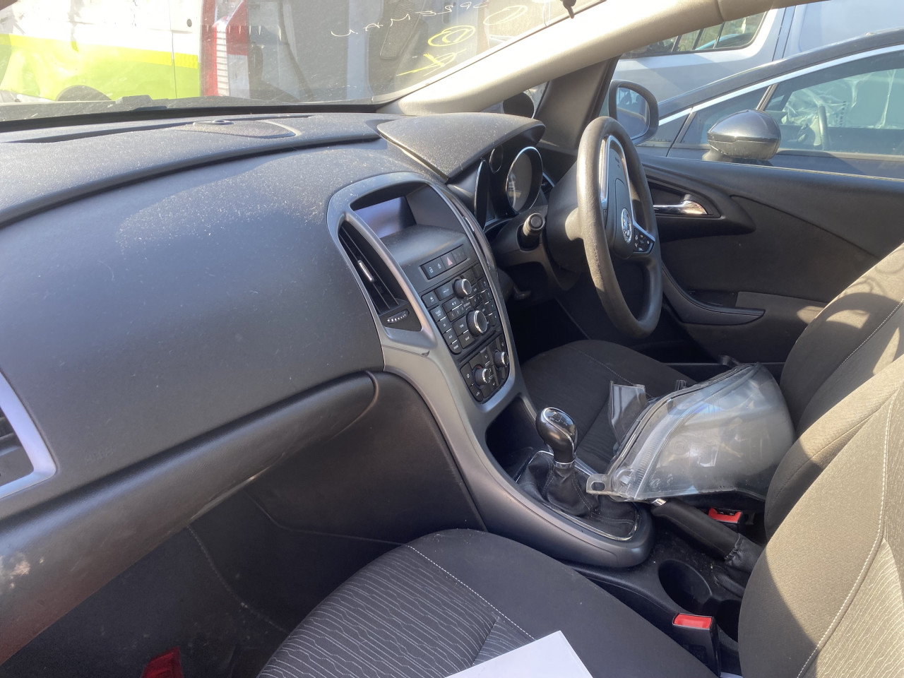 Opel astra j 1.6 d dijelovi 063/117-176