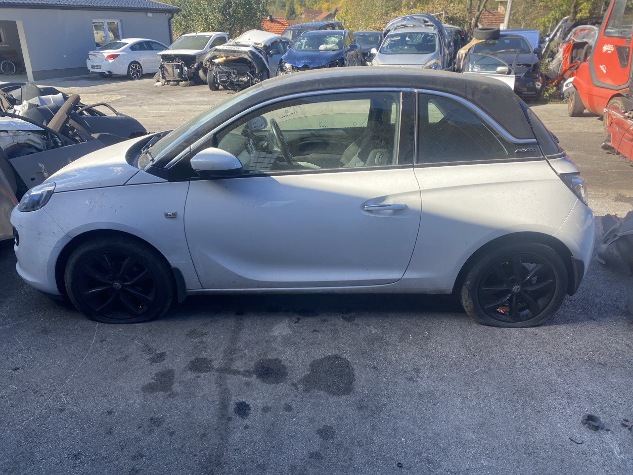 Opel adam 1.4 benz 2015 god dijelovi