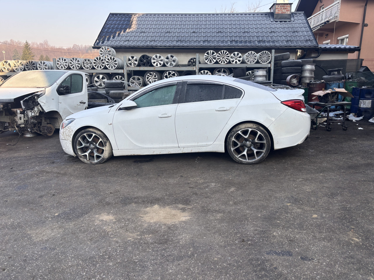 Opel insignia opc 2.8b dijelovi