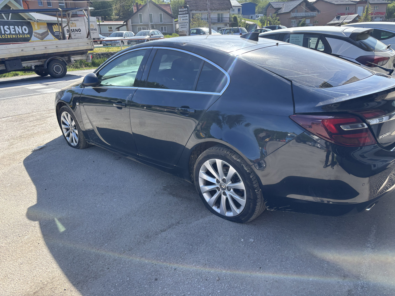 Opel insignia 2.0d rediz 125kw dijelovi