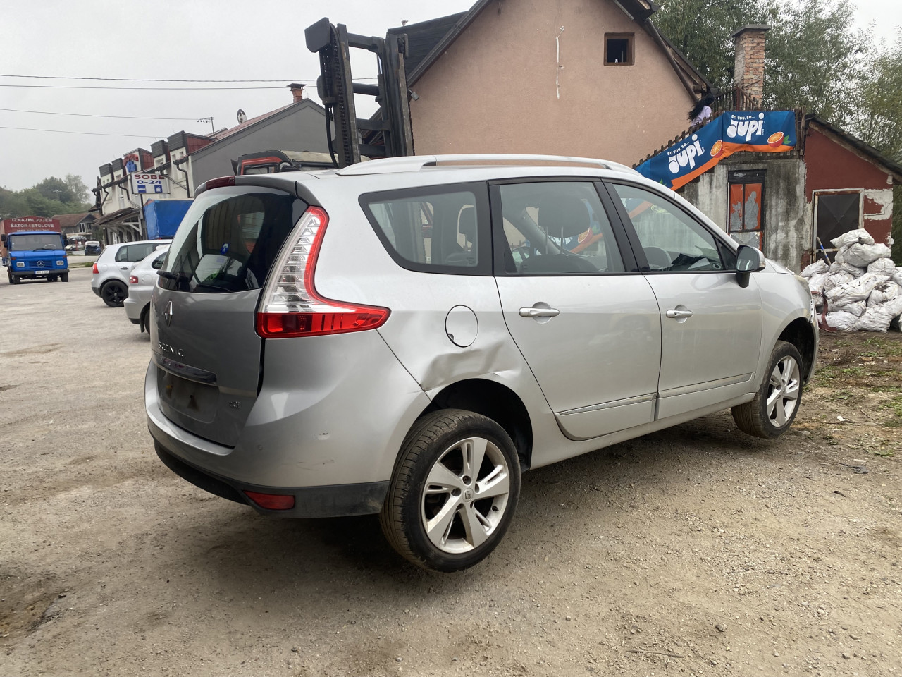 Renault scenic 2012 1.5 dci dijelovi 063/117-176