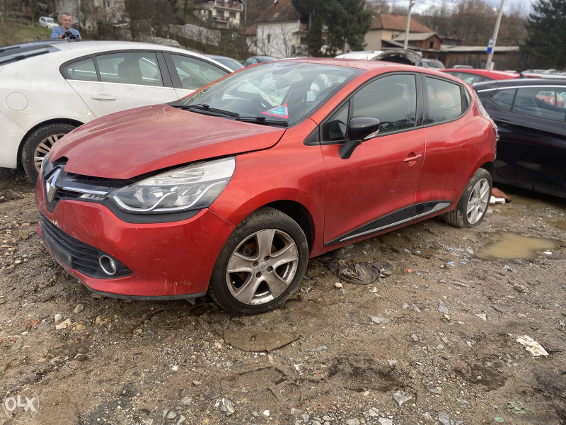 Renault clio 1.5 dci 2015 dijelovi 063/117-176  063/992-835