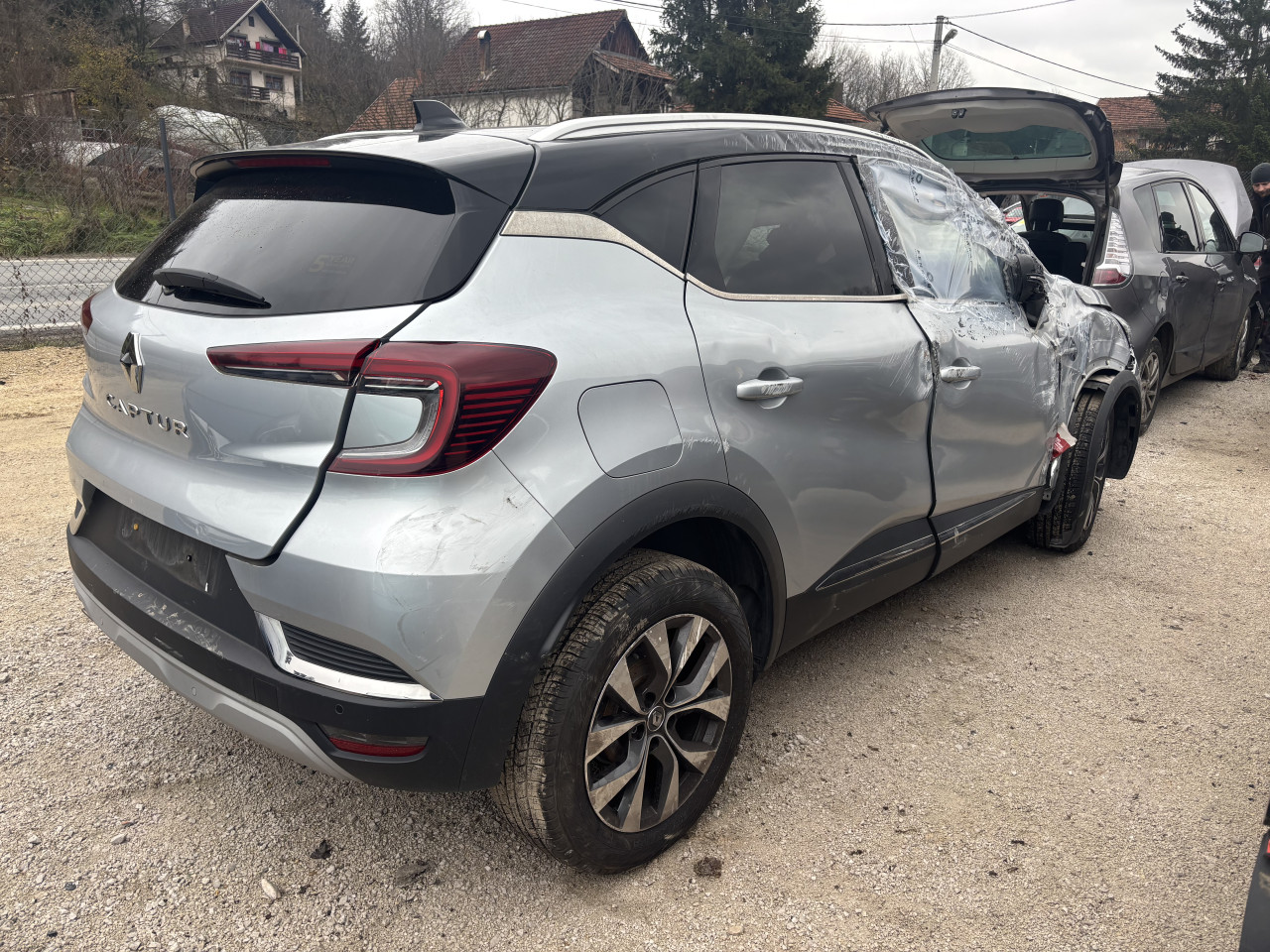 Renault captur 1.2b 2021g dijelovi