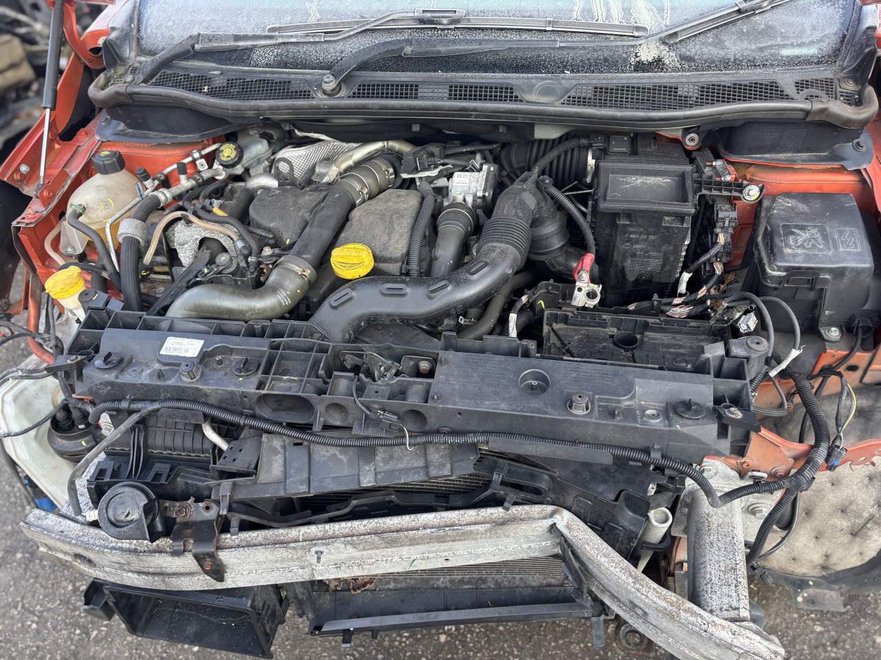 Renault captur 1.5dci 2014g dijelovi