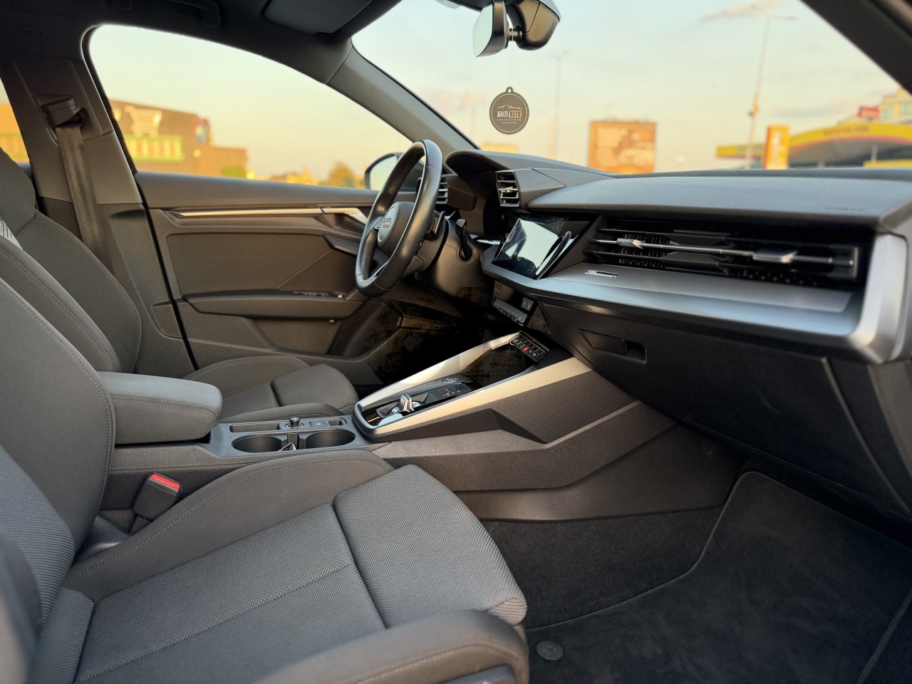 Audi A3 2.0TDI 110kw S-Tronic 2023g S-Line Matrix-Virtual