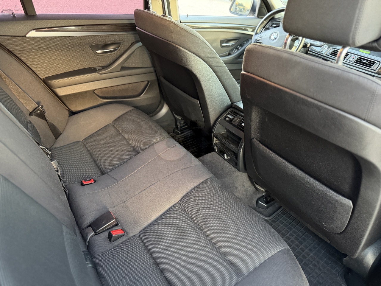 BMW 525 xDrive 160kw AT 2012g