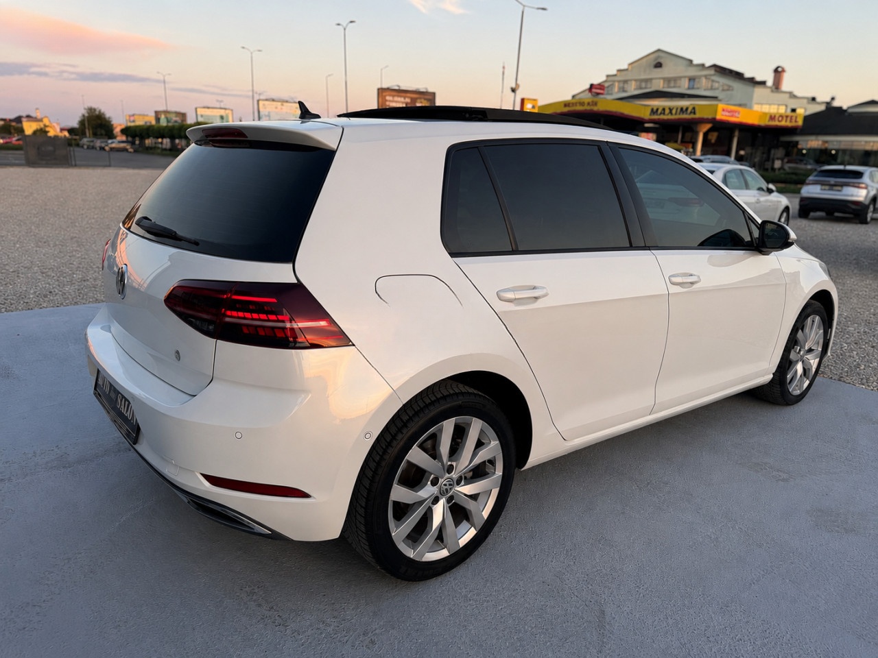 Volkswagen Golf 7.5 2017 2.0TDI 110w Led-Panorama